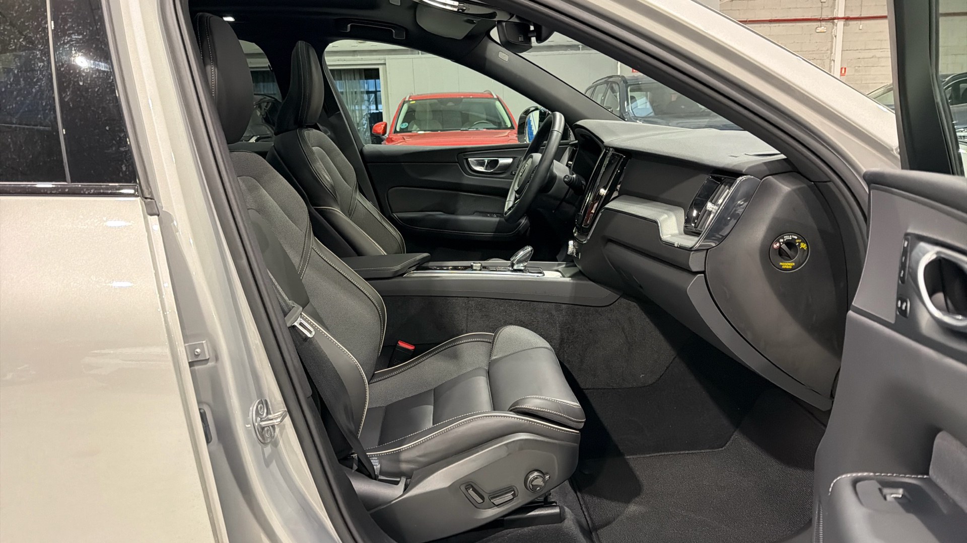 Volvo XC60 segunda mano 97658063 - 48