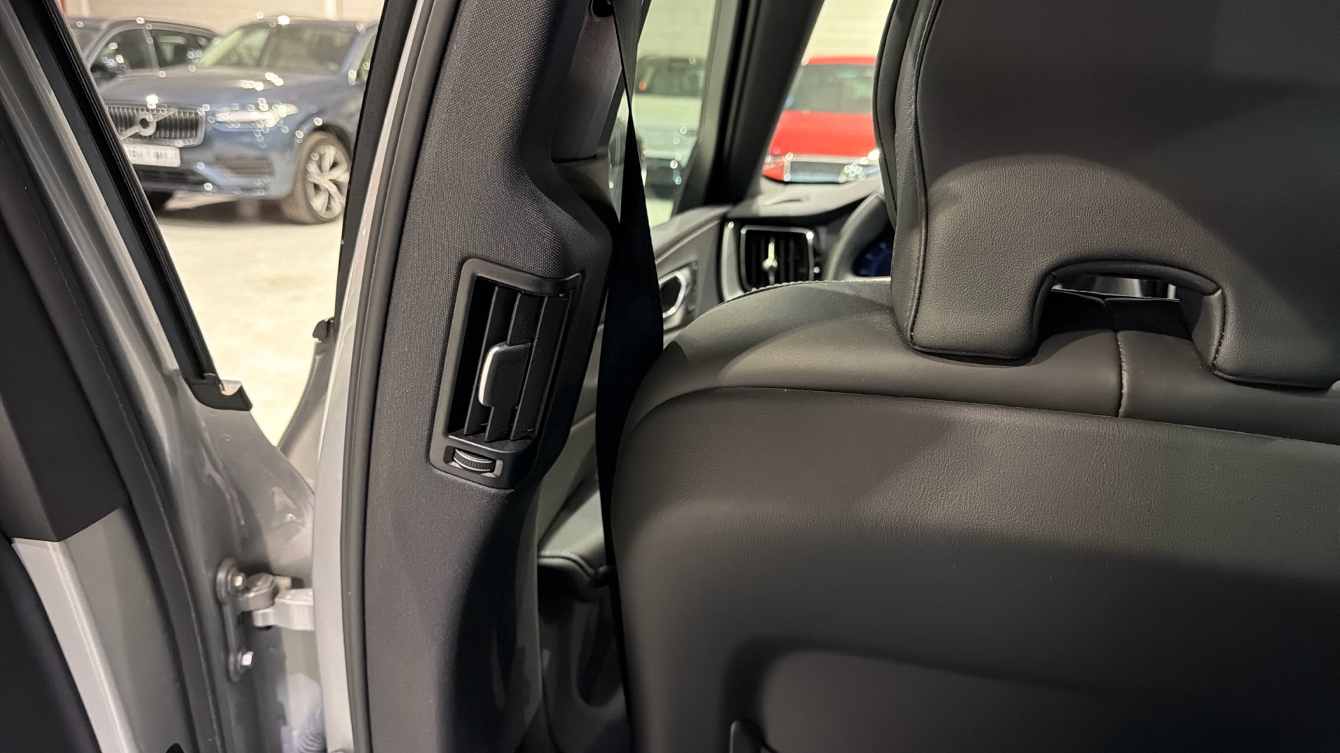 Volvo XC60 segunda mano 97658063 - 61