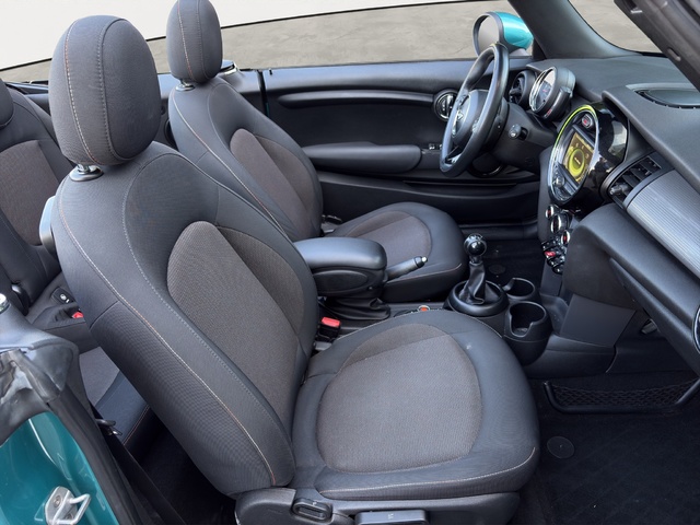 fotoG 20 del MINI MINI Cooper Cabrio D 85 kW (116 CV) 116cv Diésel del 2018 en Alicante