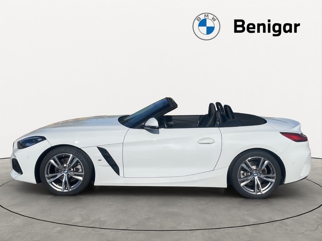 BMW Z4 sDrive30i Cabrio color Blanco. Año 2025. 190KW(258CV). Gasolina. En concesionario GANDIA Automoviles Fersan, S.A. de Valencia