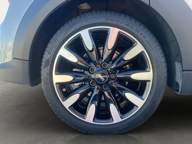 fotoG 23 del MINI MINI Cooper 5 Puertas 100 kW (136 CV) 136cv Gasolina del 2024 en Alicante