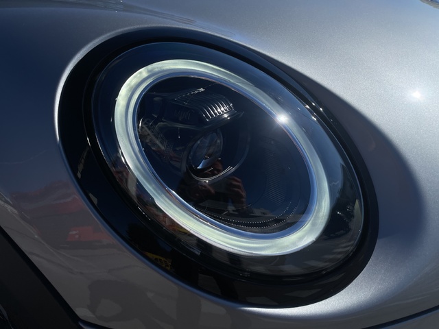 fotoG 24 del MINI MINI Cooper 5 Puertas 100 kW (136 CV) 136cv Gasolina del 2024 en Alicante