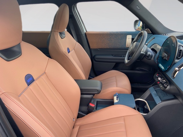 fotoG 12 del MINI MINI Countryman C 125 kW (170 CV) 170cv Gasolina del 2025 en Girona