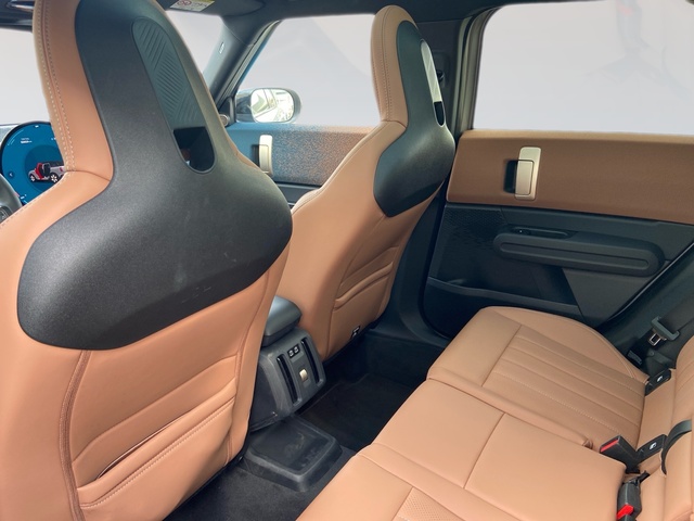 fotoG 16 del MINI MINI Countryman C 125 kW (170 CV) 170cv Gasolina del 2025 en Girona