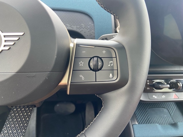 fotoG 25 del MINI MINI Countryman C 125 kW (170 CV) 170cv Gasolina del 2025 en Girona