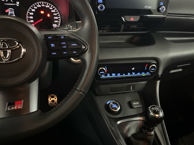 Toyota GR Yaris 1.6 RZ Circuit Pack 192 kW (261 CV)