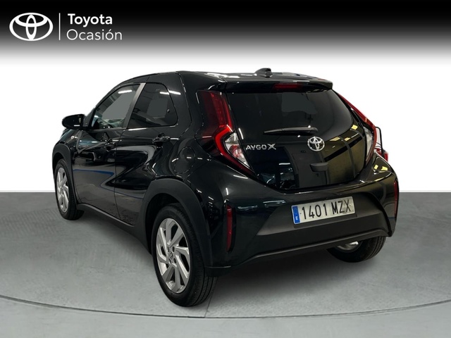 Toyota Aygo X Cross 1.0 VVT-I Play 53 kW (72 CV)