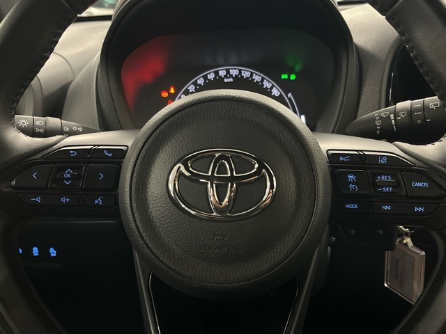 Toyota Aygo X Cross 1.0 VVT-I Play 53 kW (72 CV)