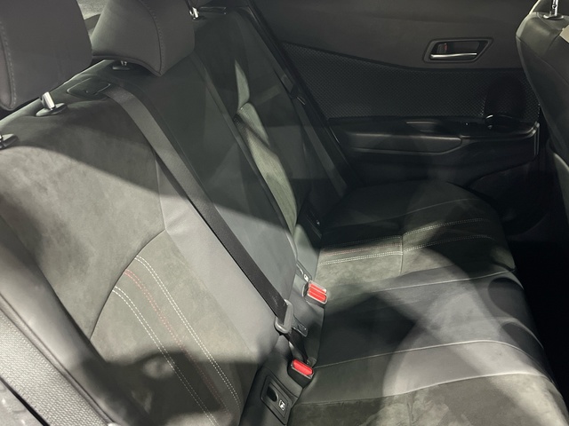 Toyota C-HR 180H GR Sport 135 kW (184 CV)