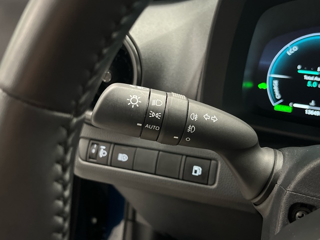 Toyota C-HR 1.8 Advance Hybrid 103 kW (140 CV)