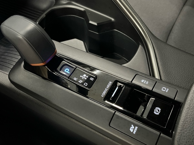 Toyota C-HR 1.8 Advance Hybrid 103 kW (140 CV)