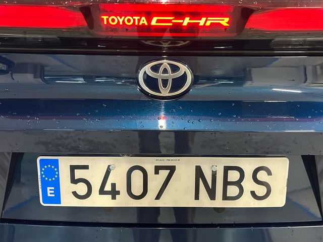 Toyota C-HR 1.8 Advance Hybrid 103 kW (140 CV)