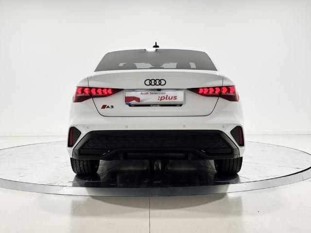 Audi A3 Sedan Black line edition 35 TFSI 110 kW (150 CV) S tronic