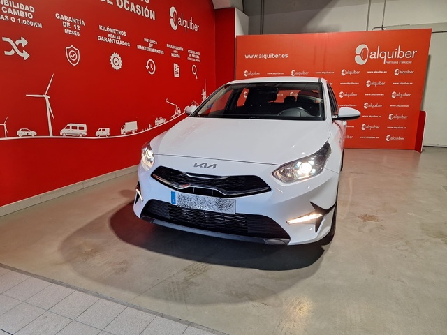 Kia Ceed 1.6 MHEV iMT Drive 100 kW (136 CV)