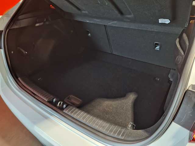 Kia Ceed 1.6 MHEV iMT Drive 100 kW (136 CV)