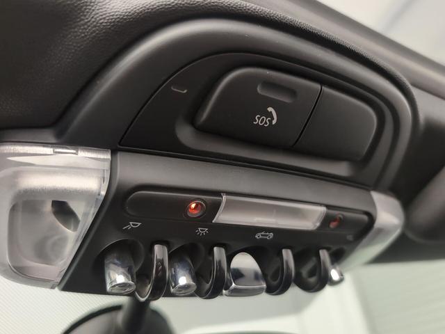 fotoG 14 del MINI MINI Cooper Cabrio 100 kW (136 CV) 136cv Gasolina del 2018 en Málaga