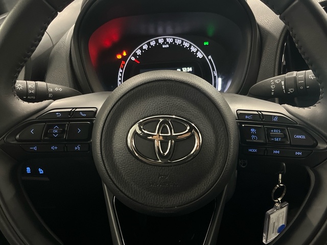 Toyota Aygo X Cross 1.0 VVT-I Play 53 kW (72 CV)