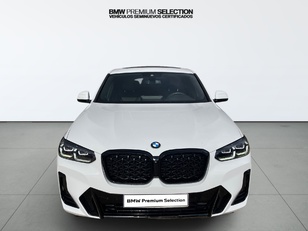Fotos de BMW X4 xDrive20d color Blanco. Año 2025. 140KW(190CV). Diésel. En concesionario Oliva Motor Girona de Girona
