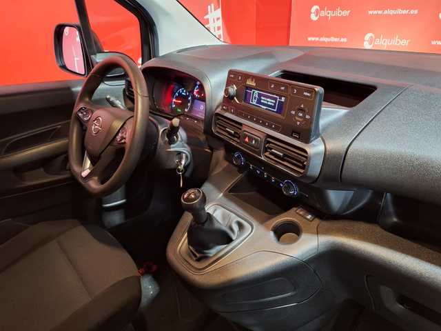 Opel Combo Cargo 1.5 TD Express L H1 650kg 75 kW (102 CV)