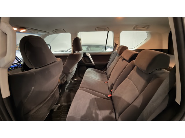 Toyota Land Cruiser 2.8 D-4D GX 150 kW (204 CV)