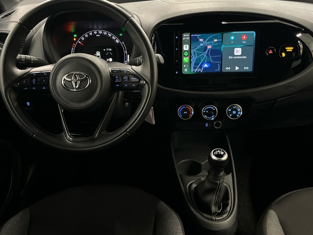 Toyota Aygo X Cross 1.0 VVT-I Play 53 kW (72 CV)