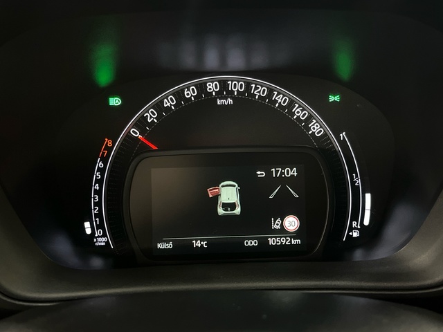 Toyota Aygo X Cross 1.0 VVT-I Play 53 kW (72 CV)