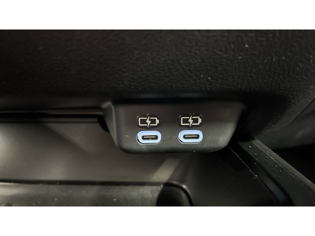 Lexus UX 300h Plus 146 kW (199 CV)