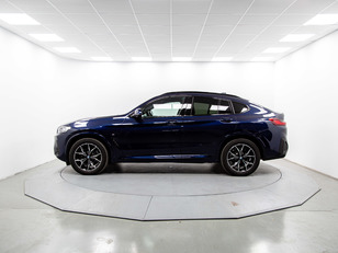 Fotos de BMW X4 xDrive30d color Azul. Año 2025. 210KW(286CV). Diésel. En concesionario Benigar Alicante de Alicante