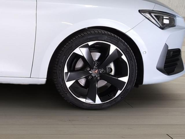 CUPRA León 1.5 eTSI DSG 110 kW (150 CV)