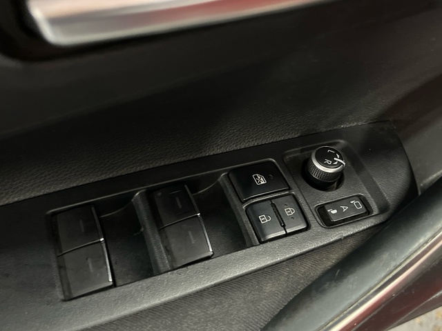 Toyota Corolla 1.8 125 Híbrido Active Tech E-CVT 90 kW (122 CV)