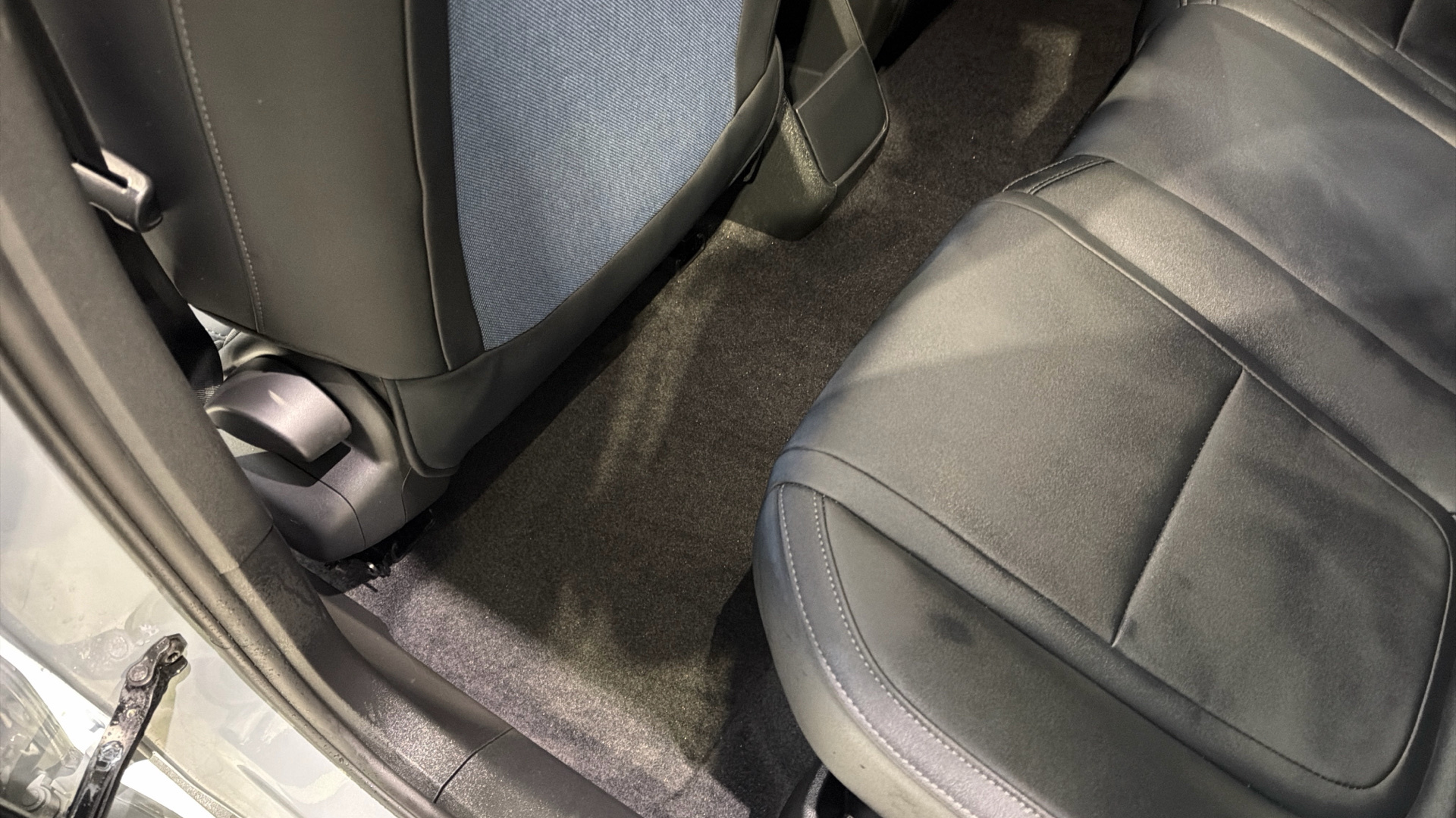 Volvo EX30 segunda mano 100111923 - 49 Volvo EX30 segunda mano 100111923 - 49