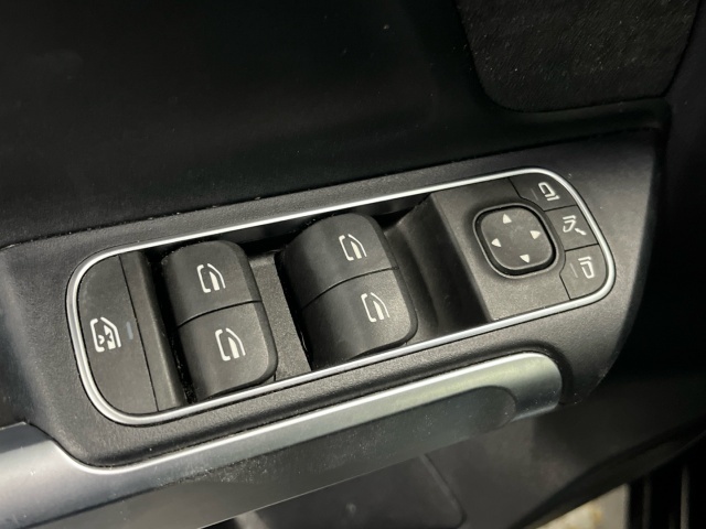 Mercedes-Benz EQB 250 140 kW (190 CV)