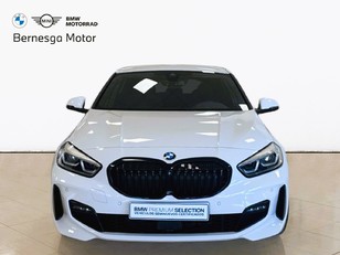 Fotos de BMW Serie 1 118d color Blanco. Año 2024. 110KW(150CV). Diésel. En concesionario Bernesga Motor León (Bmw y Mini) de León