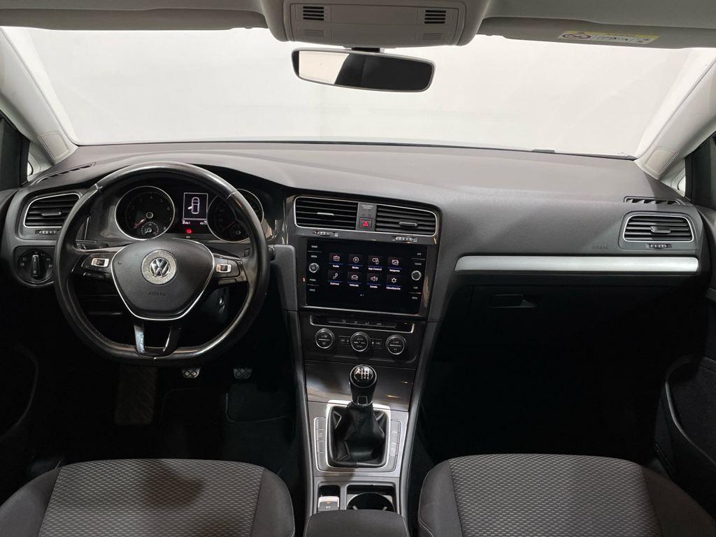 Volkswagen Golf 1.0 TSI en Barcelona