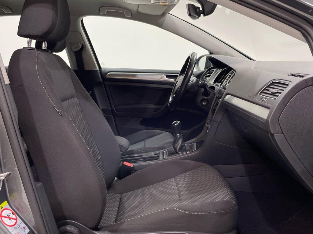 Volkswagen Golf 1.0 TSI en Barcelona