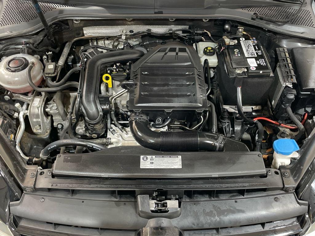 Volkswagen Golf 1.0 TSI en Barcelona