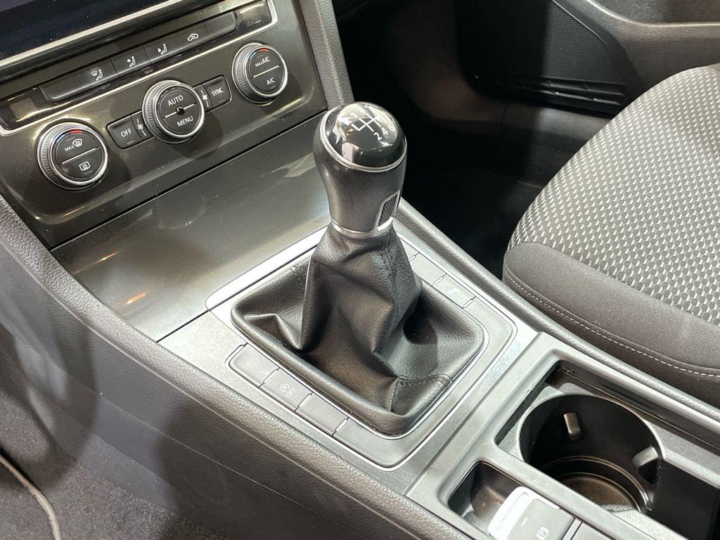 Volkswagen Golf 1.0 TSI en Barcelona