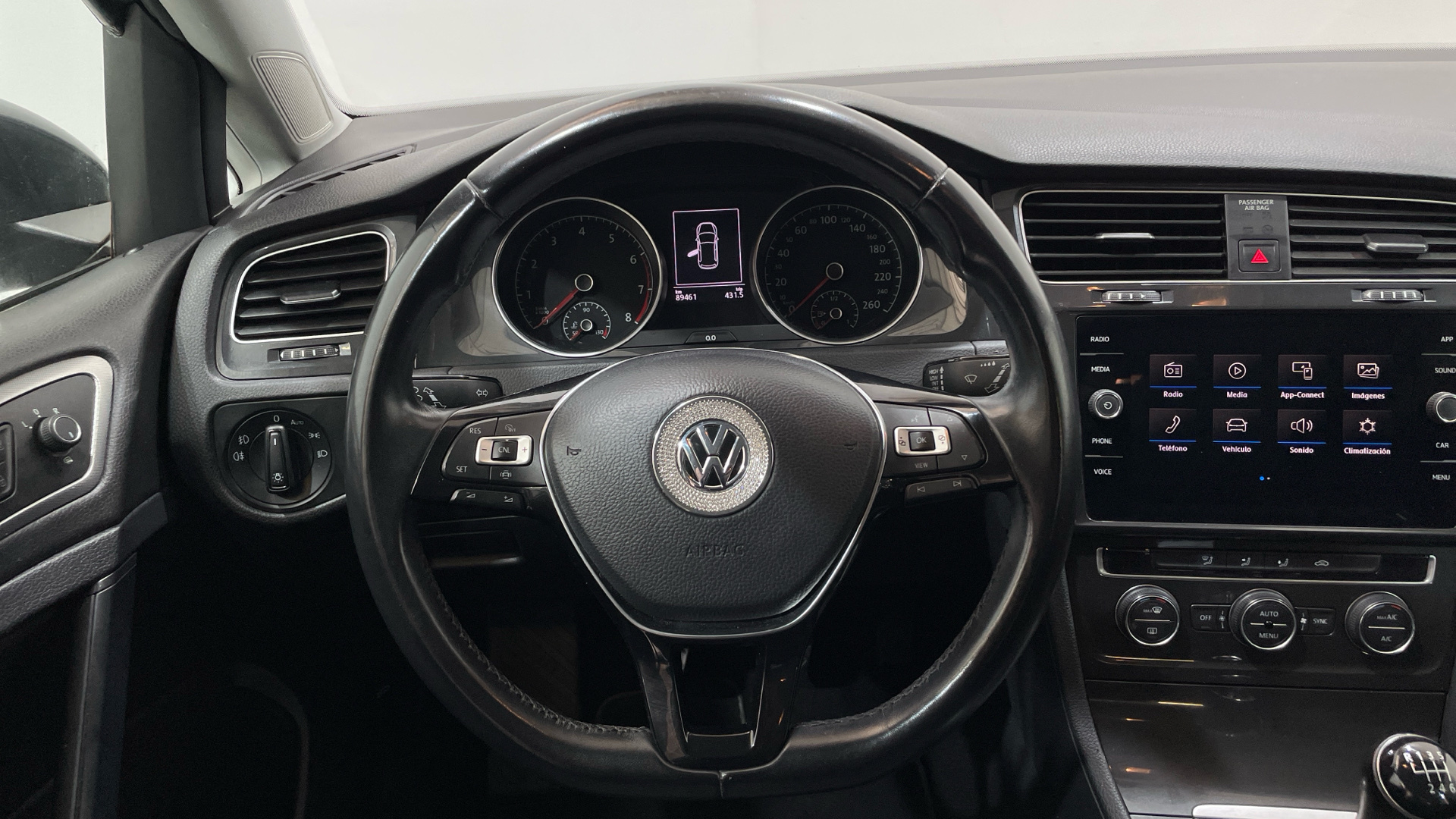 Volkswagen Golf 1.0 TSI en Barcelona