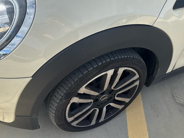 fotoG 5 del MINI MINI Cooper Cabrio 100 kW (136 CV) 136cv Gasolina del 2020 en Madrid