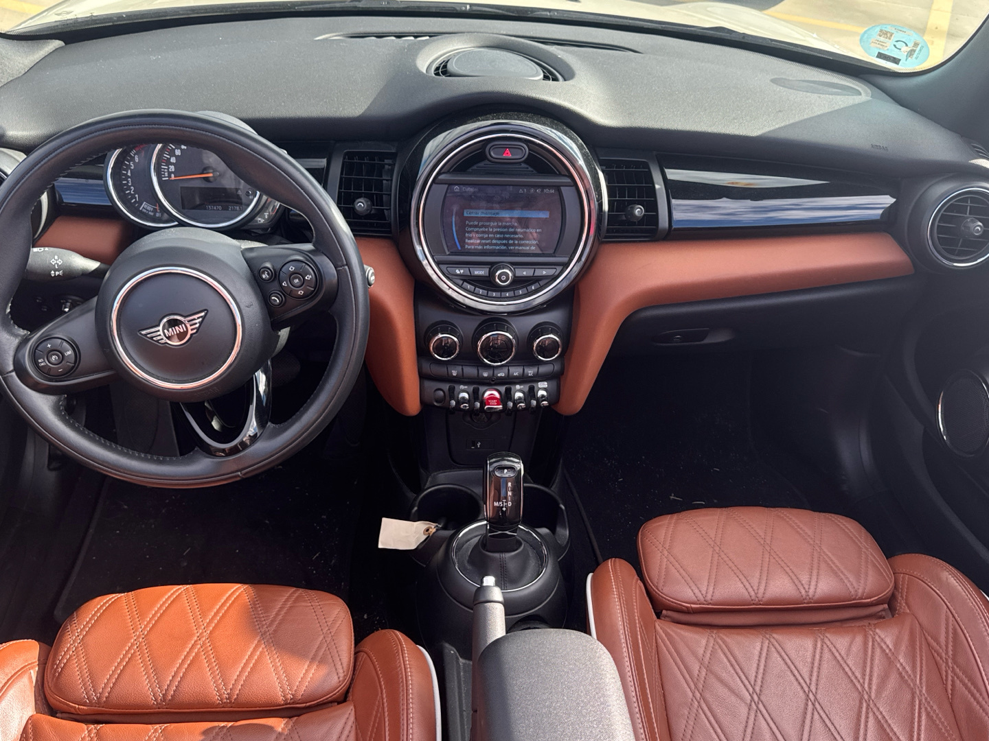 fotoG 6 del MINI MINI Cooper Cabrio 100 kW (136 CV) 136cv Gasolina del 2020 en Madrid