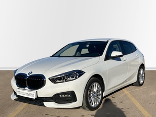 Fotos de BMW Serie 1 118d color Blanco. Año 2024. 110KW(150CV). Diésel. En concesionario Proa Premium Palma de Illes Balears