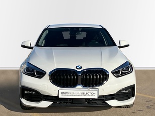 Fotos de BMW Serie 1 118d color Blanco. Año 2024. 110KW(150CV). Diésel. En concesionario Proa Premium Palma de Illes Balears