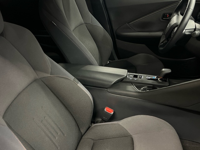 Toyota C-HR 1.8 Advance Hybrid 103 kW (140 CV)