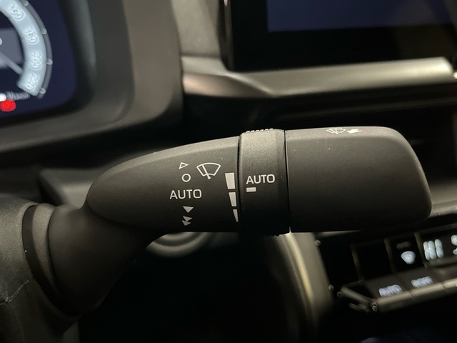 Toyota C-HR 1.8 Advance Hybrid 103 kW (140 CV)