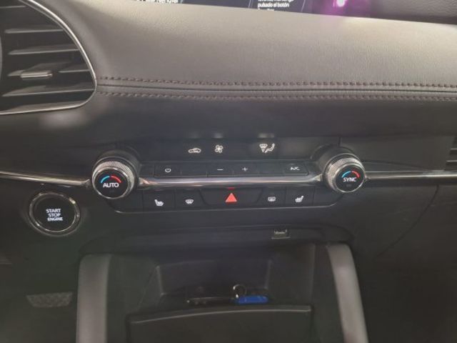 Mazda Mazda 3 2.0 e-SKYACTIV-G Zenith AT 89 kW (122 CV)