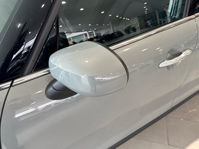 fotoG 11 del MINI MINI Cooper 5 Puertas 100 kW (136 CV) 136cv Gasolina del 2022 en Burgos