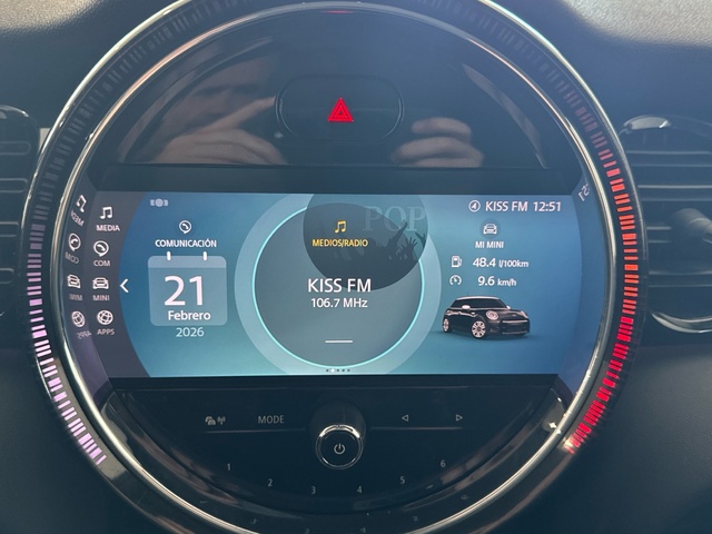 fotoG 22 del MINI MINI Cooper 5 Puertas 100 kW (136 CV) 136cv Gasolina del 2022 en Burgos