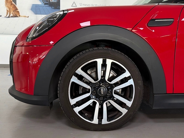 fotoG 10 del MINI MINI Cooper 100 kW (136 CV) 136cv Gasolina del 2022 en Asturias