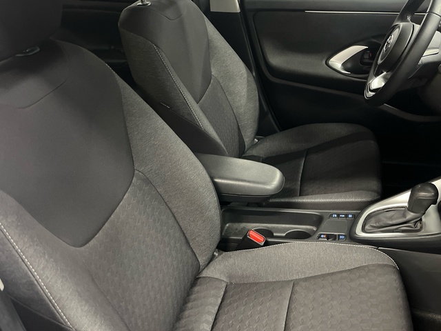 Toyota Yaris 120H Active Tech 85 kW (116 CV)