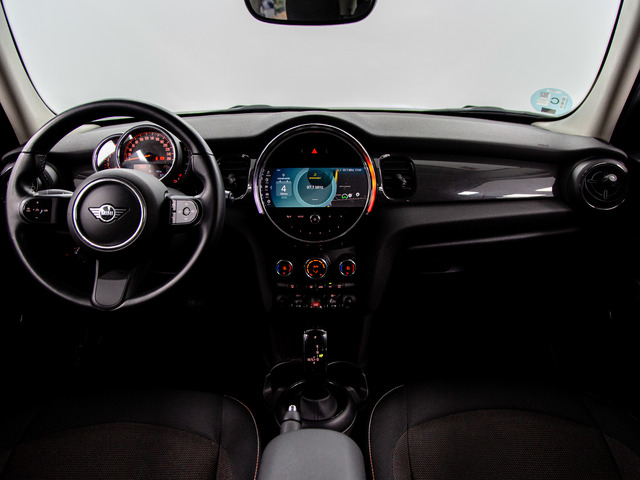 fotoG 6 del MINI MINI Cooper 5 Puertas 100 kW (136 CV) 136cv Gasolina del 2021 en Alicante